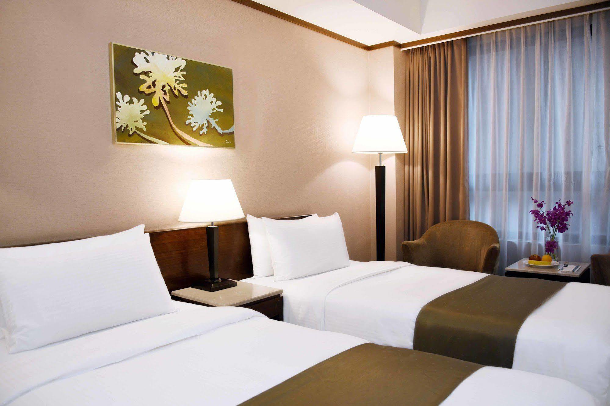 Fullon Hotel Sanyin Sanxia Exteriör bild