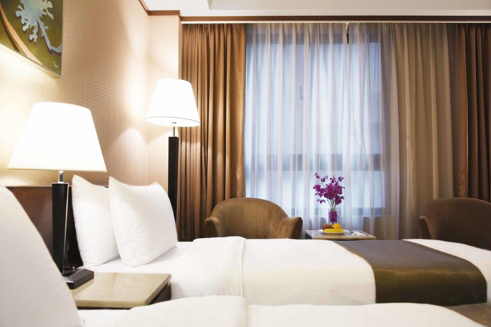 Fullon Hotel Sanyin Sanxia Exteriör bild